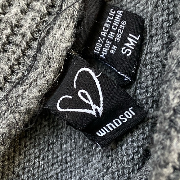 💜Knitted Sweater Dress💜 - Picture 4 of 5